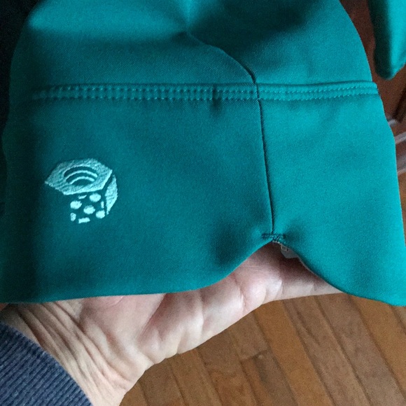 Mountain Hardware jacket - Picture 5 of 5